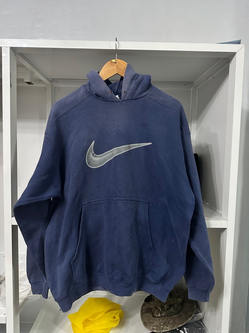 Vintage Nike Men s Fashion Tops Sets Hoodies on Carousell