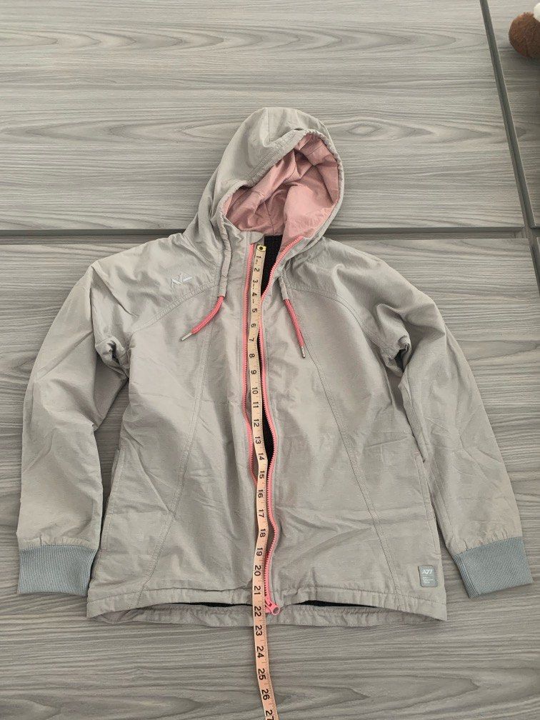 Winter Jacket (Category: Coats, Jackets and Outerwear) located in Singapore. Submitted by 19kk80 (Listing ID 1328133193, Image 1). Description: Active wind breaker Like new condition Rarely wear With 2 pockets Price negotiable.
