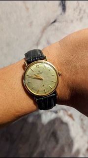 (Category: ) located in . Submitted by everythinggoods89 (Listing ID 1323567497, Image 1). Description: .