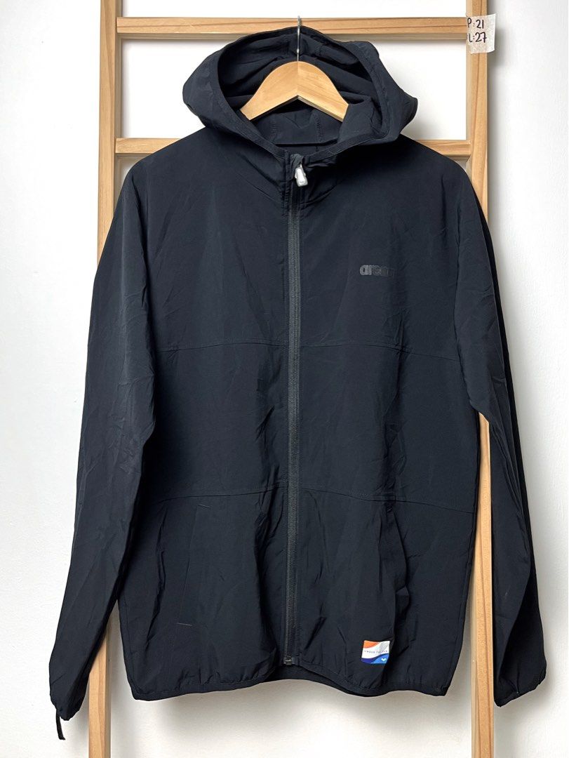 ARENA Running Windbreaker
