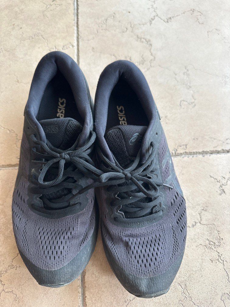 Asics Kayano 24 size US 9.5
