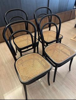 (Category: ) located in . Submitted by char.thrifts (Listing ID 1323596428, Image 1). Description: .