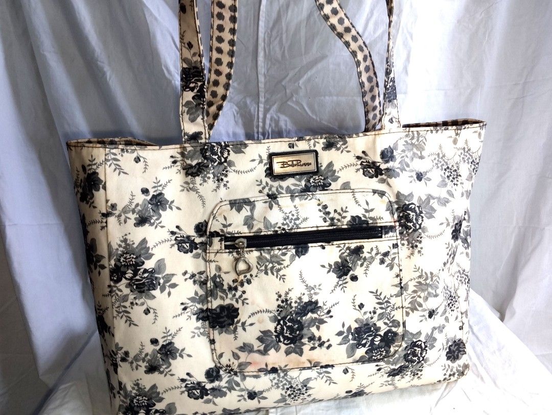 BELLA RUSSO REVERSIBLE TOTE BAG Women s Fashion Bags Wallets Tote Bags on Carousell
