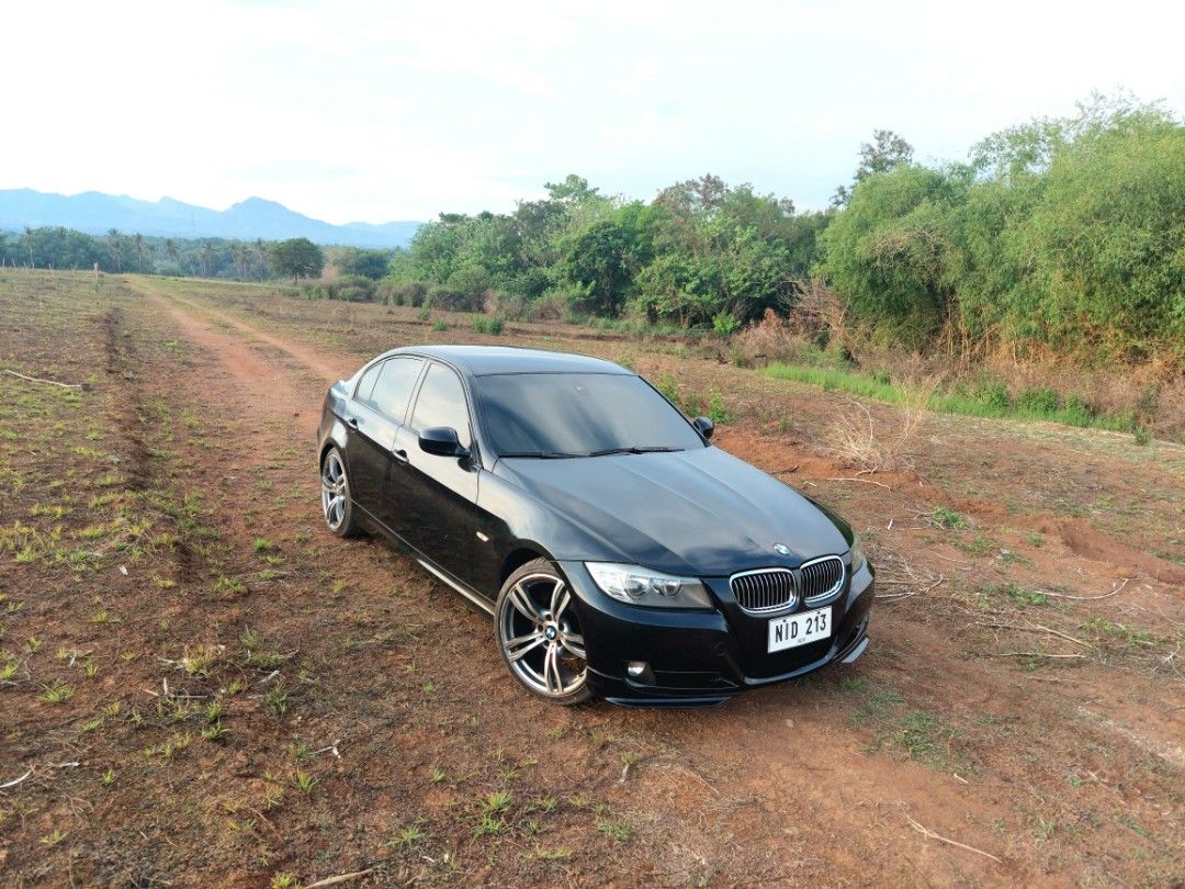BMW 318i (A) (Category: Used Cars) located in Bagac. Submitted by joebacalla (Listing ID 1323571322, Image 2). Description: 2010 BMW 318i E90 LCI AUTOMATIC / GASOLINE MILEAGE : 102tkms SELLING PRICE: 420,000 only! Rush! *** P R I C E IS SLIGHTLY N E G O T I A B L E *** Head Turner Chrome grills Clean Interior (Black) WELL MAINTAINED Sa Fluids and Filters Good Running Condition All Power Flood Free No Accident History" 19 Inch Mags! Free New Airfi