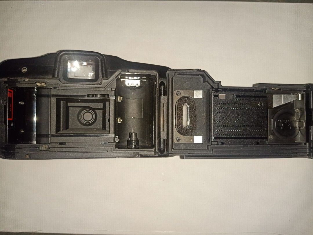 Canon film camera (Category: Cameras) located in Munoz. Submitted by jaydump (Listing ID 1323523251, Image 2). Description: price is negotiable kindly message me your offer No sample shots, hindi ko na mahanap. • without the battery since 2019 pa last na gamit. mod: j&t/lalamove only mop: gcash/maya issues: dust and some scratches lang rfs: nakatambak na lang BUY AT YOUR OWN RISK ❗.