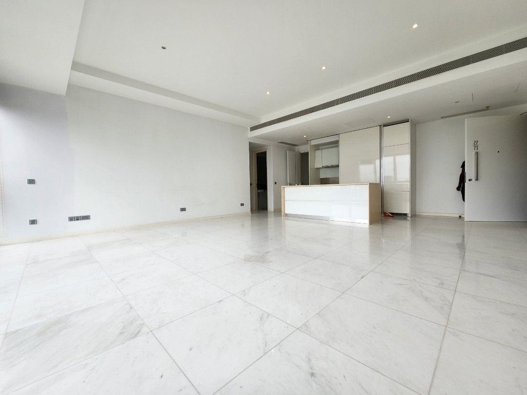 CHEAP! Spacious living area. High floor. Unblocked city & greenery views.62863072999170111