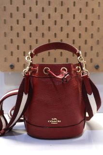 (Kategori: ) berada di . Dikirim oleh nares_collection (ID iklan 1321147924, Gambar 1). Deskripsi: .