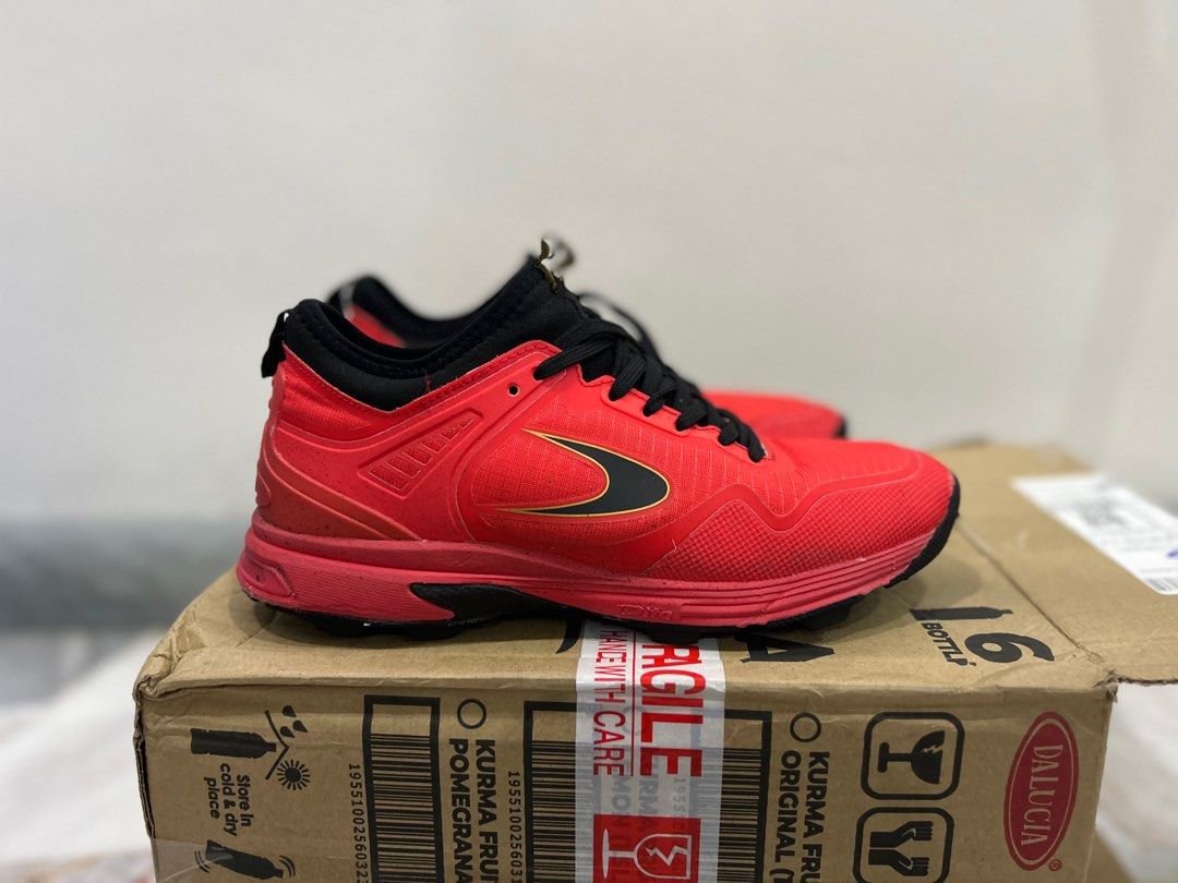 Dita hockey shoes online