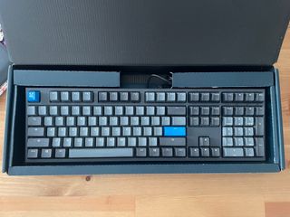 （分類：）位於 。 由 sam0928.1 提交（商品編號 1323481570，圖片 1）。簡介： 。