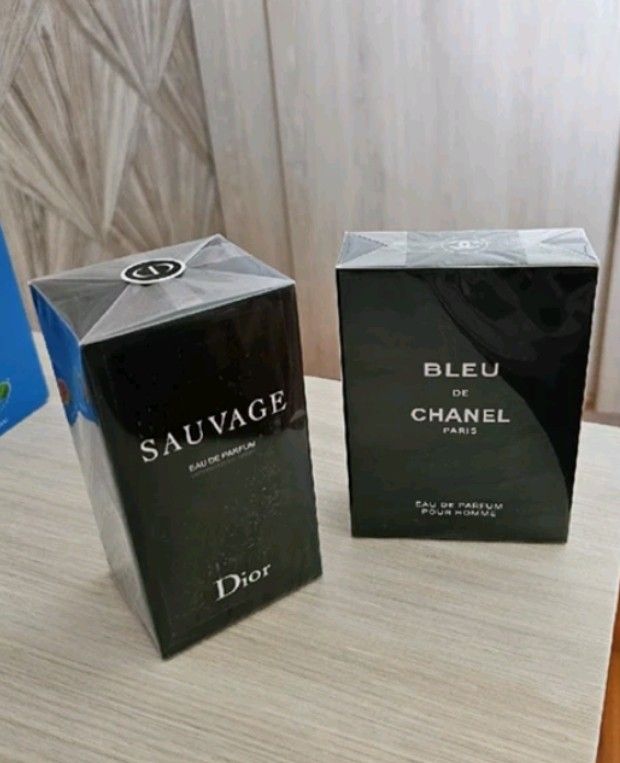 Bau bleu de chanel on sale