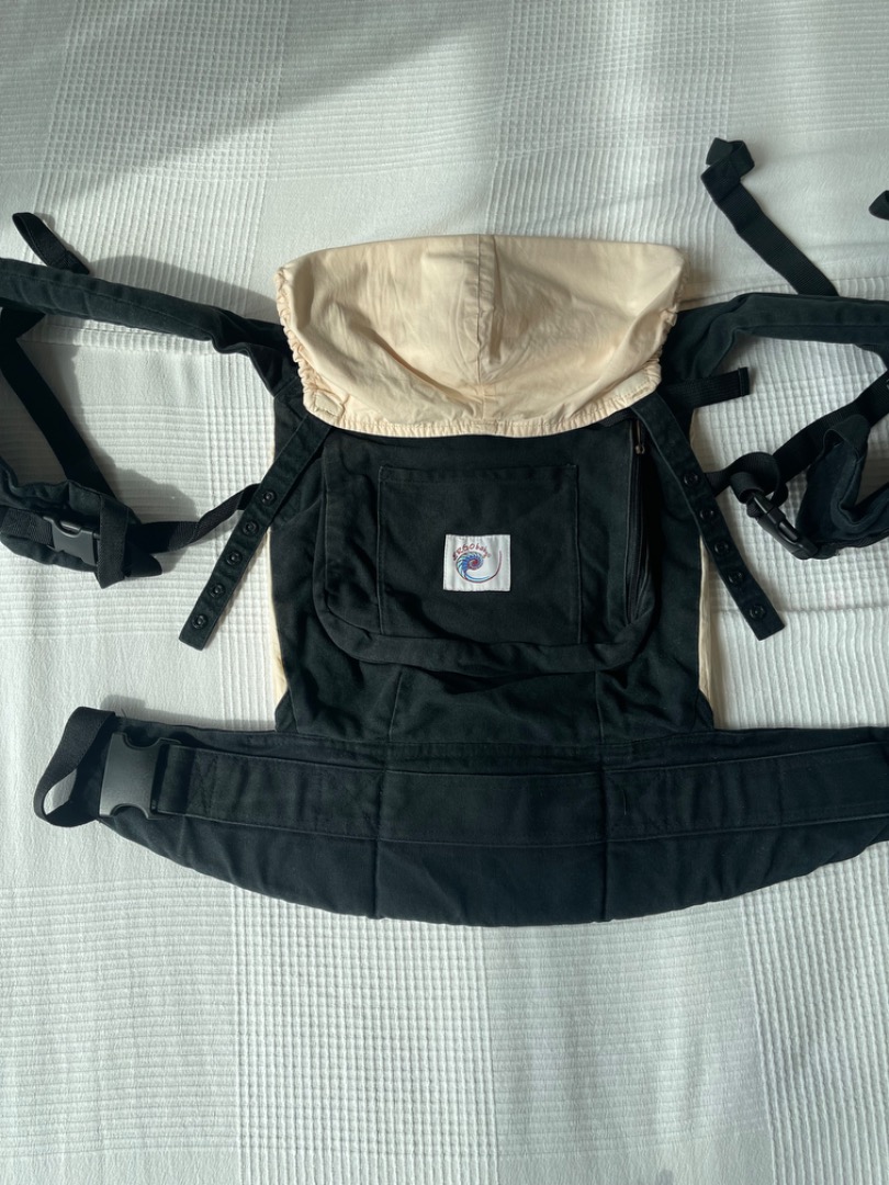 Ergo baby carrier black Babies Kids Going Out Carriers Slings on Carousell
