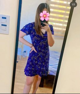 Amaranth wrap dress in moonless floral outlet