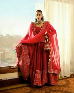 (Category: ) located in . Submitted by elegantwears (Listing ID 1323636576, Image 1). Description: .