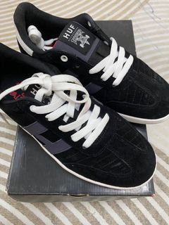 (Category: ) located in . Submitted by soloz_preloved (Listing ID 1323617138, Image 1). Description: .