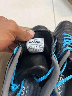 kasut futsal lotto