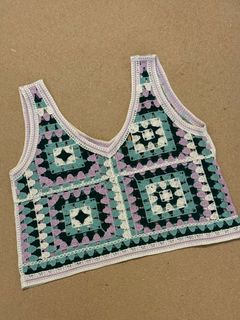 (Category: ) located in . Submitted by ShopPreloved (Listing ID 1323580187, Image 1). Description: .