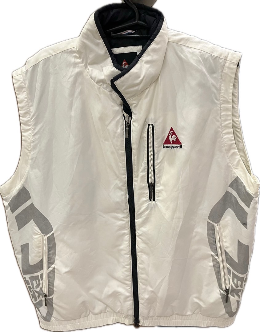 Le Coq Sportif Vest Men s Fashion Coats Jackets and Outerwear on Carousell