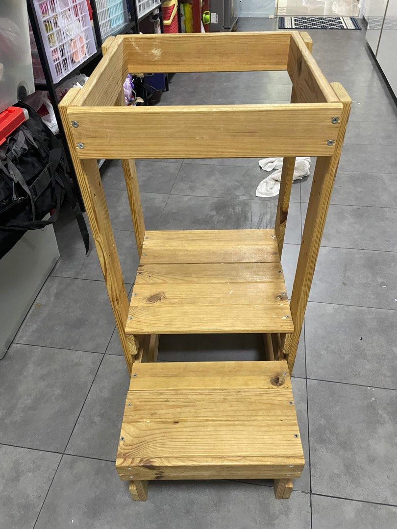 Learning tower (Category: Kids' Tables & Chairs) located in Singapore. Submitted by kotaroger (Listing ID 1323583017, Image 1). Description: Learning tower to empower children. Allow kids to observe you safely while you prep food in the kitchen .