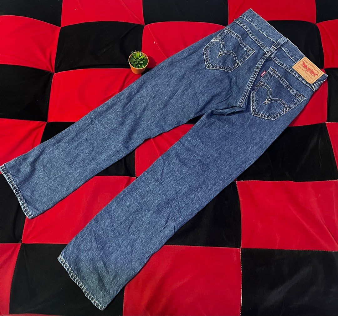 LEVIS PREMIUM SIZE 31 Men s Fashion Bottoms Jeans on Carousell