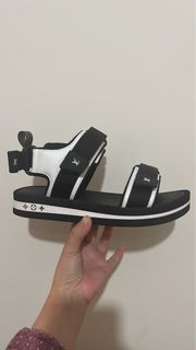 （分類：）位於 。 由 chris__bb 提交（商品編號 1323632536，圖片 1）。簡介： 。