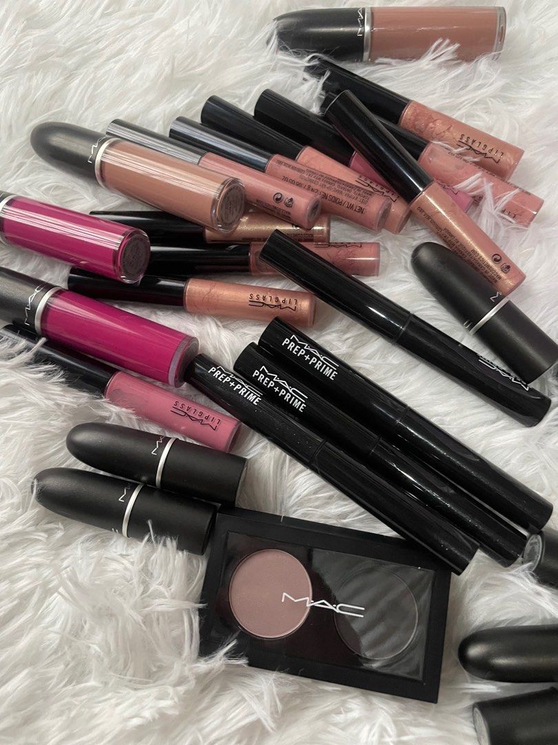 Mac lip primer guaranteed orig (Category: Makeup) located in Masinloc. Submitted by marrianealvero0 (Listing ID 1323607471, Image 3). Description: Like new condition never been used binuksan lag pero di nagamit.