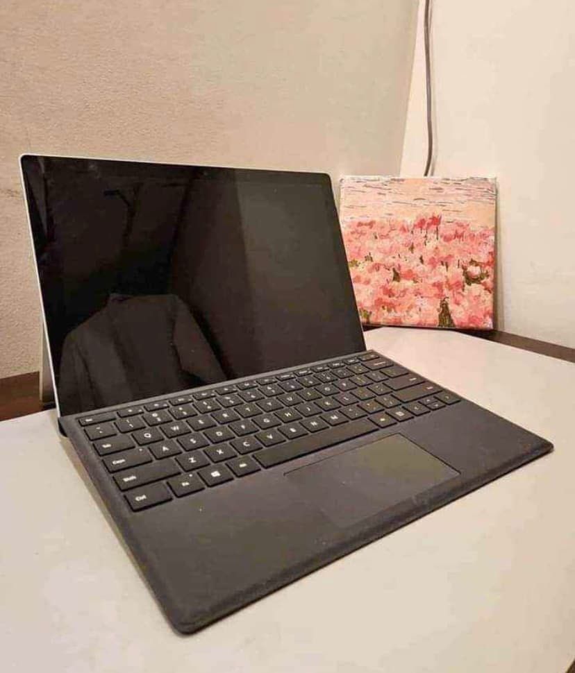 MICROSOFT Surface pro 5 2in1 laptop and tablet (Category: Laptops & Notebooks) located in Quezon City. Submitted by lenard.regencia (Listing ID 1323638400, Image 2). Description: MICROSOFT Surface pro 5 2in1 laptop and tablet F U L L S P E C S MODEL: MICROSOFT SURFACE 5 PRO ❤️CORE i5-7THGEN 2.7Ghz ❤️8GB RAM ❤️256SSD PCIe NVME SSD ❤️4GB GRAPHICS ❤️2736x1824 Display Resolution ❤️ 4 to 5 HOURS BATTERY LIFE ❤️WINDOWS 11 Pro (GENUINE) ❤️12INCH 0.3 INC