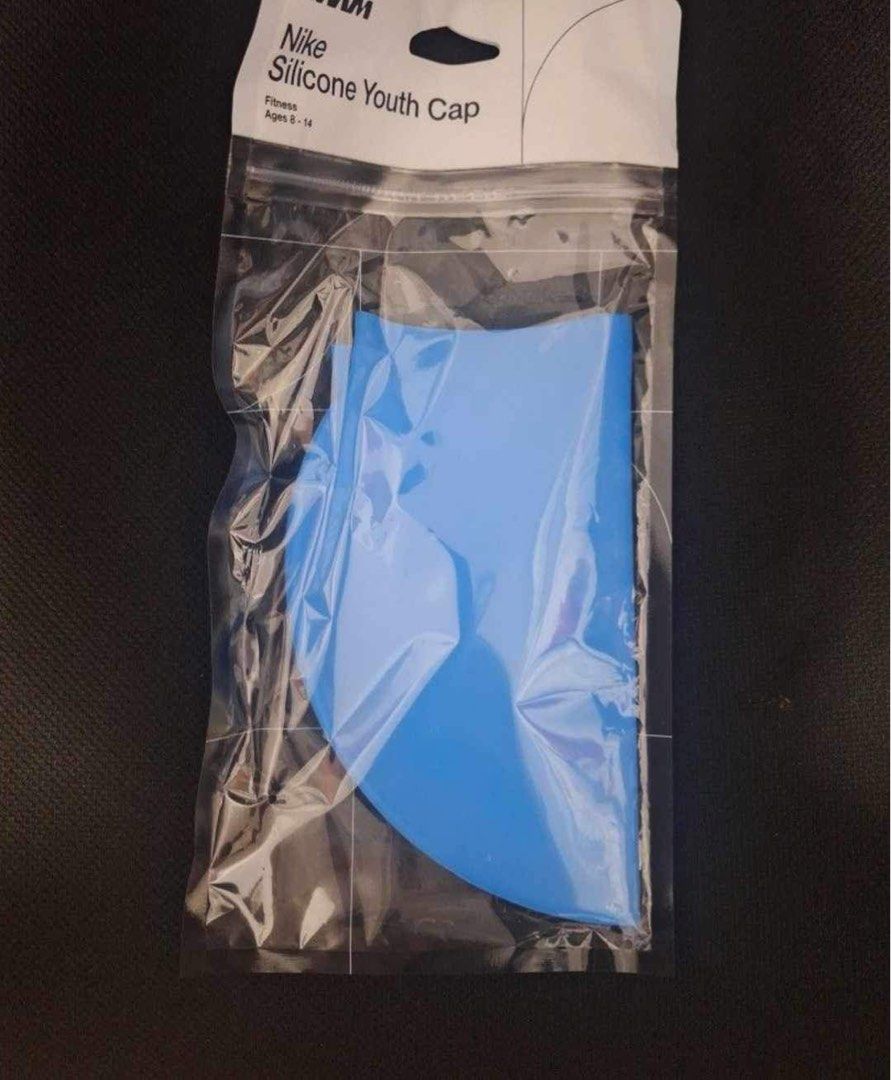 Nike Silicone Youth Swim Cap (Category: Water Sports) located in Paranaque City. Submitted by mavconst (Listing ID 1323571174, Image 2). Description: - Wrong size bought, never been used - fits 8-14 ages .