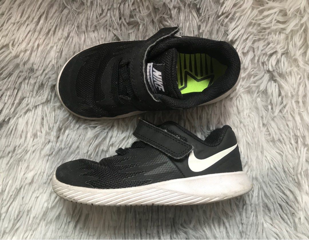 Nike free run velcro best sale
