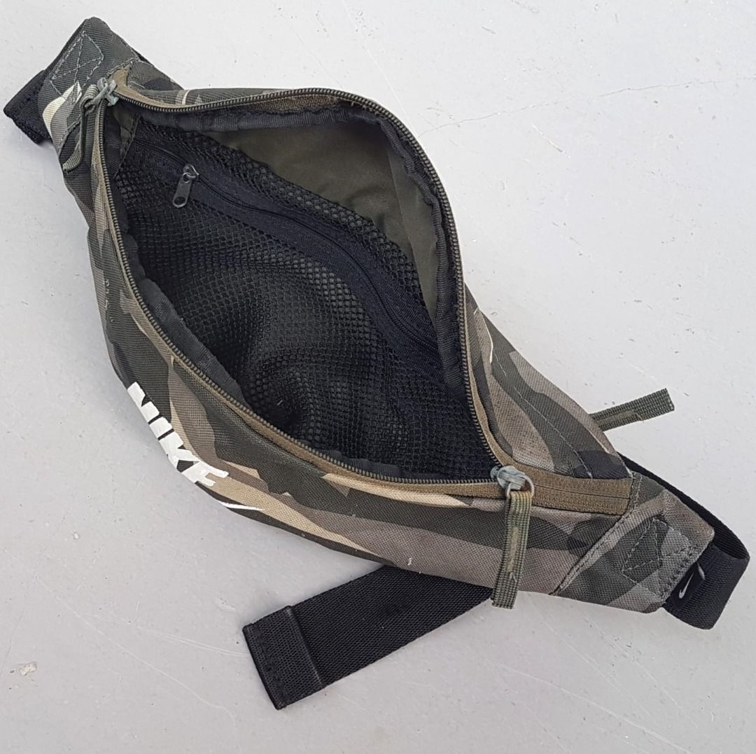 Nike waist bag camo top
