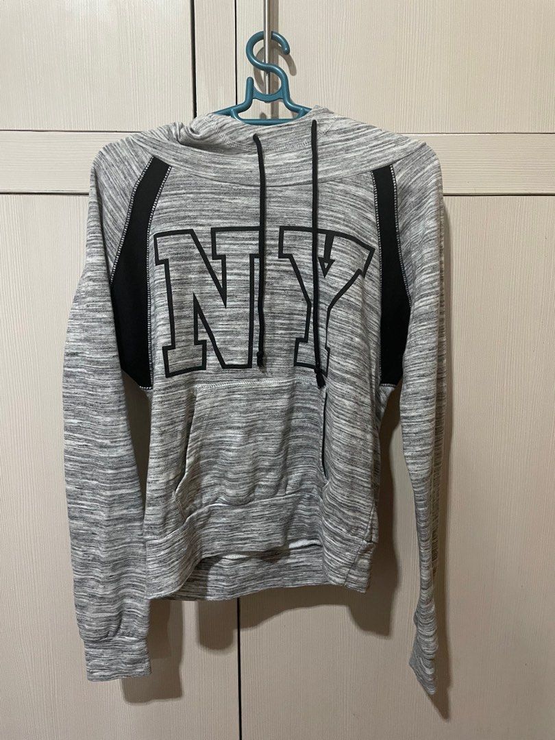 NY New York Gray Black Stripes Jacket (Category: Coats, Jackets and Outerwear) located in Manila. Submitted by adrchn (Listing ID 1323583902, Image 1). Description: - no brand - small based on tag - thick fabric - 50% polyester 50% cotton.