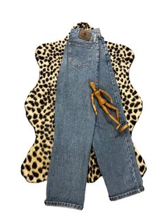 (Category: ) located in . Submitted by quitnthrift (Listing ID 1323639540, Image 1). Description: .