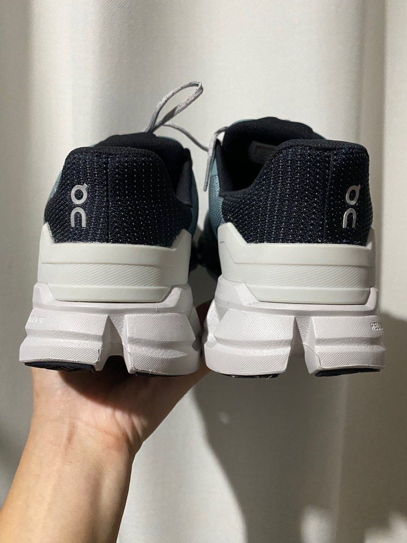 On Men's Cloudflyer Waterproof 14 / Sea / Glacier (Category: Sneakers) located in Pasig City. Submitted by neka2017 (Listing ID 1323595070, Image 2). Description: On Men’s Cloudflyer Waterproof 14 / Sea / Glacier Fits 9, Bnew No box 💯 authentic If proven fake yours na free EUR 43.5 UK 8.5 US 9.5.