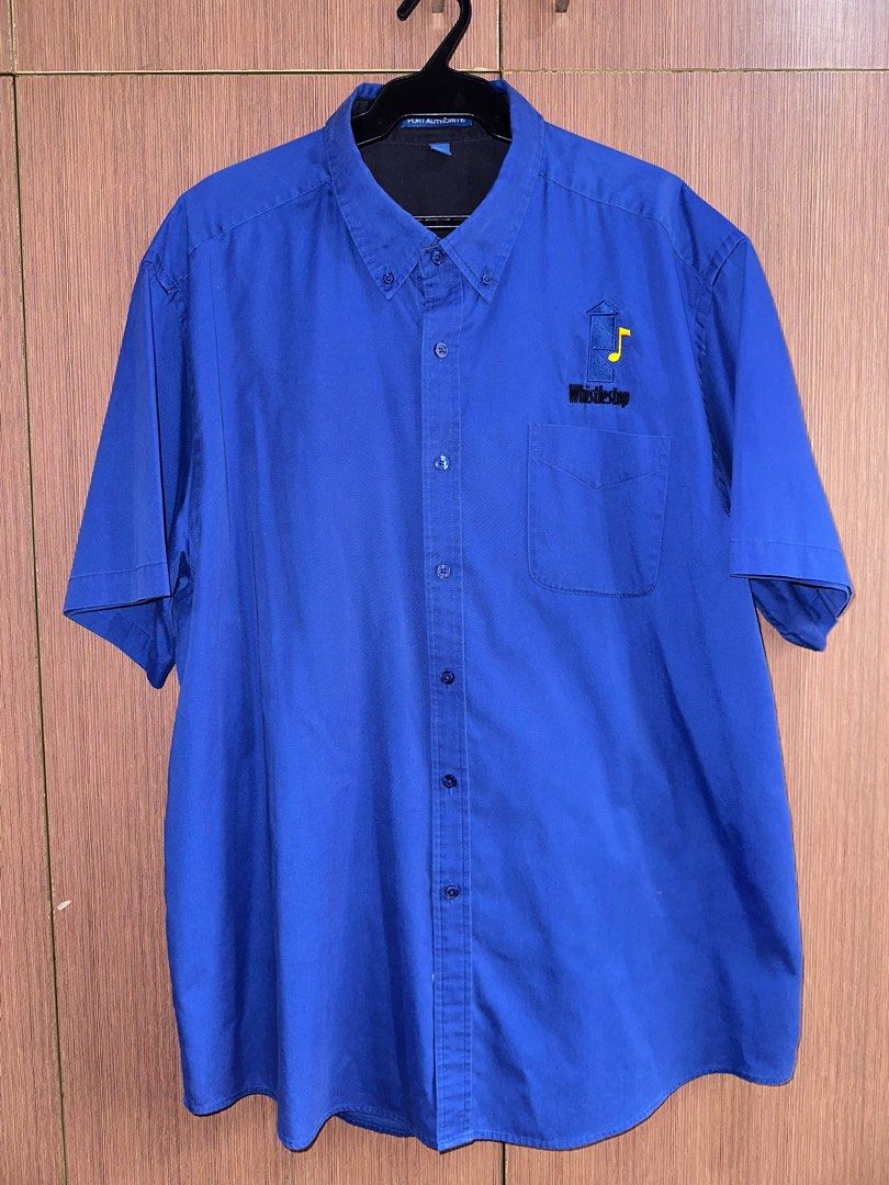 Port Authority Polo Shirt Oversized (Category: Tshirts & Polo Shirts ) located in Quezon City. Submitted by Cry-Baby (Listing ID 1323487120, Image 1). Description: Legit 2XL: W22xL33 Good Condition PM 09178722862 or DM me here Payment: Gcash or Meet ups Trinoma, SM North, Quezon City Shipping J and T, Lalamove.