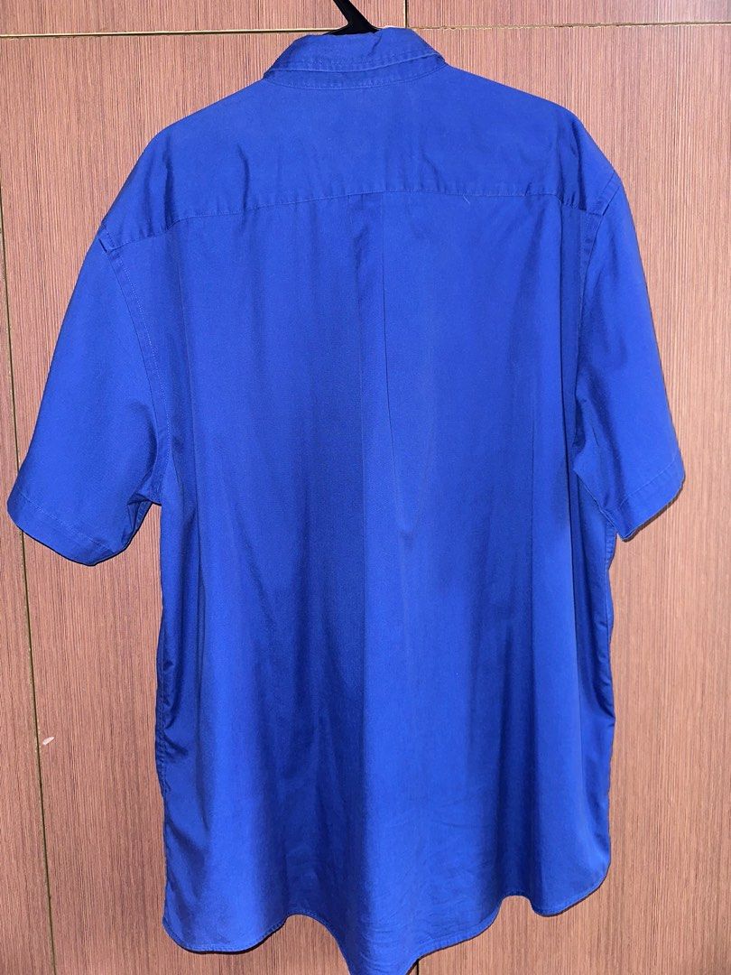 Port Authority Polo Shirt Oversized (Category: Tshirts & Polo Shirts ) located in Quezon City. Submitted by Cry-Baby (Listing ID 1323487120, Image 3). Description: Legit 2XL: W22xL33 Good Condition PM 09178722862 or DM me here Payment: Gcash or Meet ups Trinoma, SM North, Quezon City Shipping J and T, Lalamove.