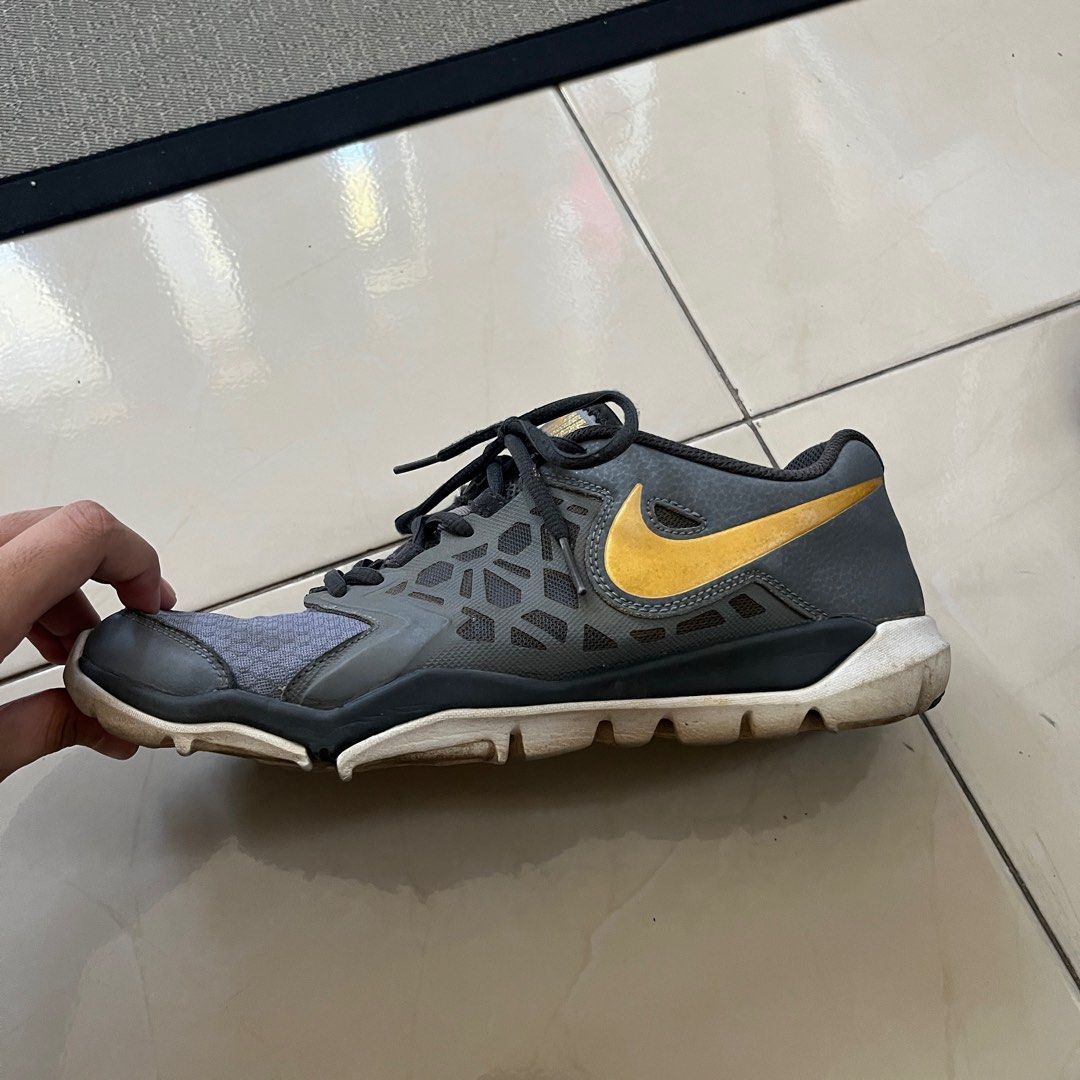 Sepatu sneakers nike original cheap