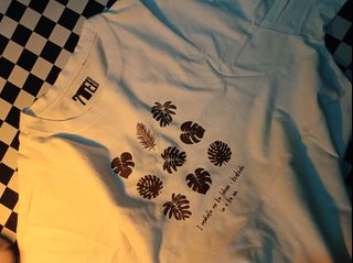(Category: ) located in . Submitted by thrift.afstore (Listing ID 1323609146, Image 1). Description: .
