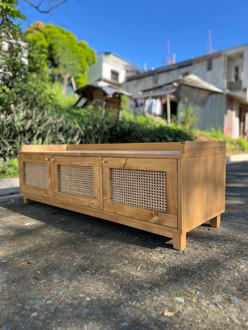 Solihiya Bench Natural Color (Category: Sofas) located in Pasig City. Submitted by icraft_handicraft (Listing ID 1323506500, Image 2). Description: 📍 Visit Us: Address: #31 Lot 7 Block 9 F. Legaspi St., Maybunga, Pasig City Waze Pin: 31 Francisco Legaspi, Pasig Contact Persons: Aya or Chris ☎️ (02) 7121 0756 📞 (0915) 931 4110 🕒 Store Hours: Monday to Saturday 10:00 AM - 7:00 PM ‼️ BIR and DTI Registered ‼️ Official Receipts Available.
