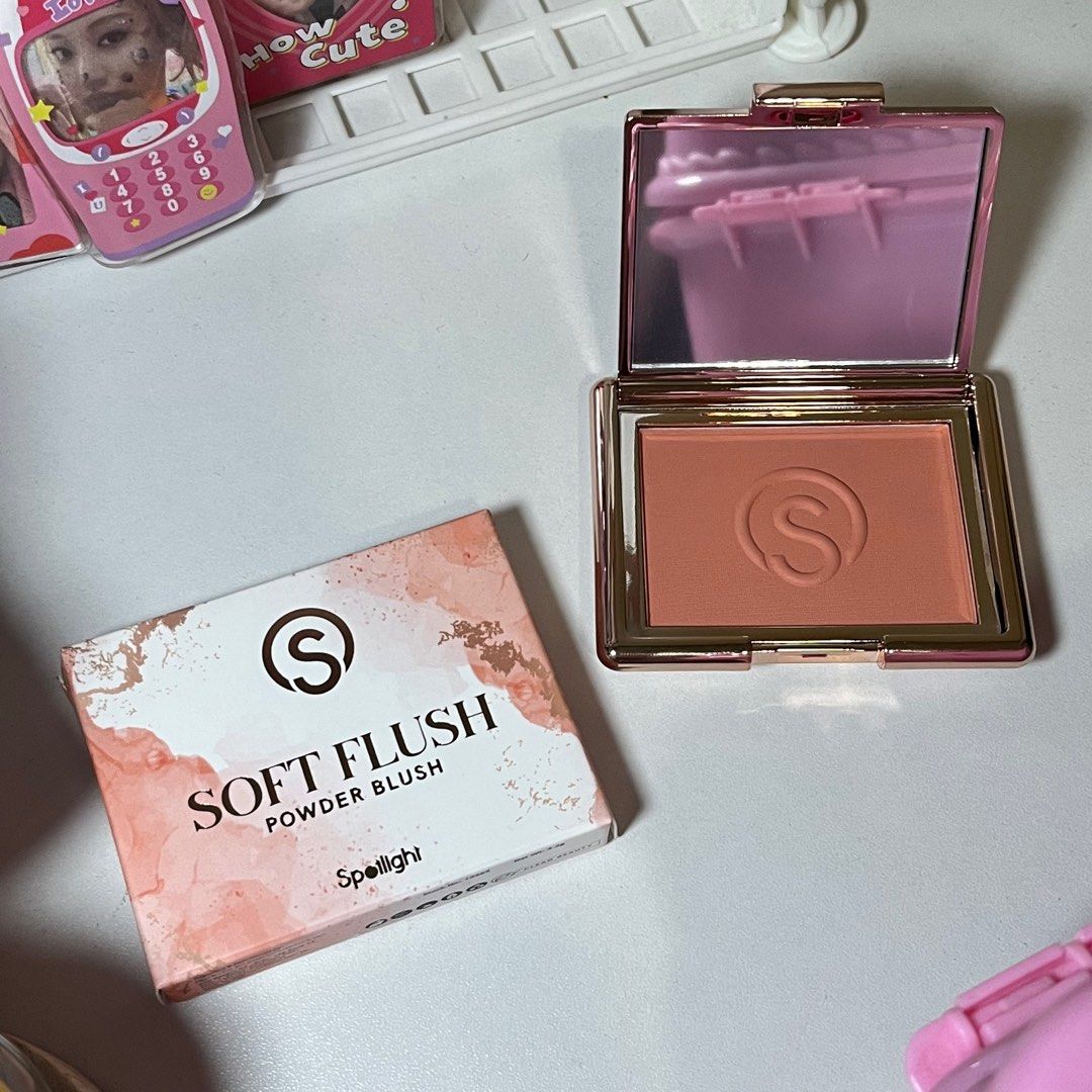 Spotlight Powder Blush (Category: Makeup) located in Manila. Submitted by sush1bae (Listing ID 1323547826, Image 1). Description: Decluttering! -Like New -Only opened it to swatch Available shades: Red Petale Peach Charme.