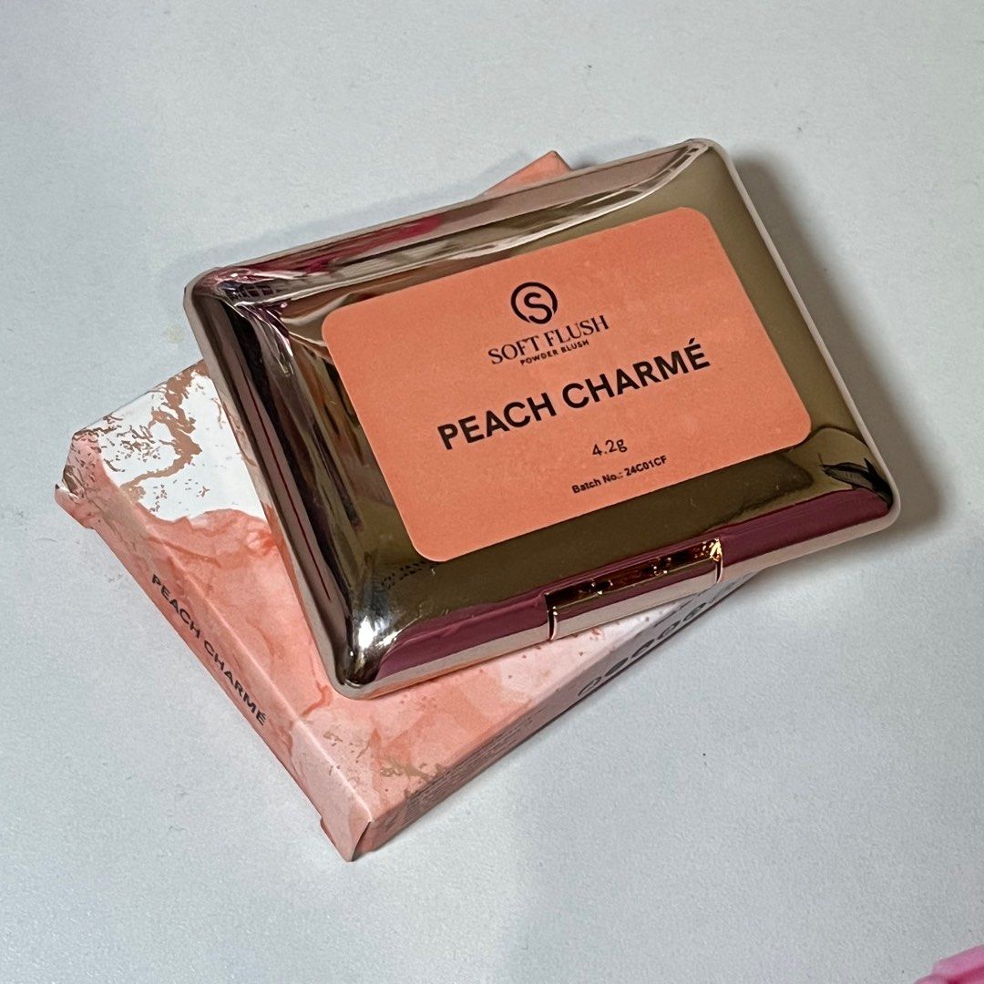 Spotlight Powder Blush (Category: Makeup) located in Manila. Submitted by sush1bae (Listing ID 1323547826, Image 3). Description: Decluttering! -Like New -Only opened it to swatch Available shades: Red Petale Peach Charme.
