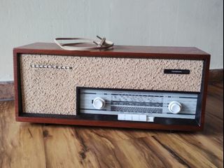 (Category: ) located in . Submitted by antique_collector (Listing ID 1323501288, Image 1). Description: .