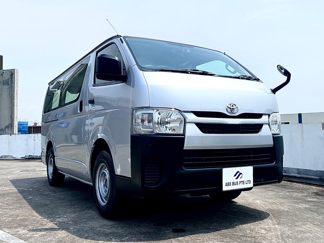 Auto Hiace Toyota Hiace 3.0 DX Auto, Cars, Commercial Vehicles, Used on Carousell