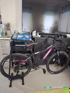 （分類：）位於 。 由 foreveremore143 提交（商品編號 1323556841，圖片 1）。簡介： 。