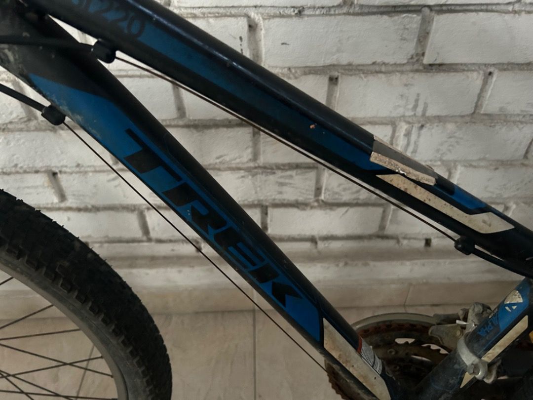 Very well used kids bike right size for 9 12 year olds Sports Equipment Bicycles Parts Bicycles on Carousell