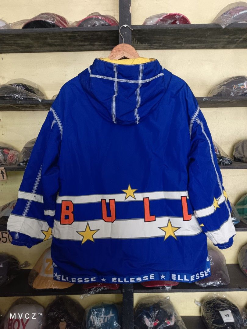 VINTAGE ELLESSE BULLDOG JACKET (Category: Coats, Jackets and Outerwear) located in Polomolok. Submitted by maczstuff (Listing ID 1323502253, Image 2). Description: 📍 VINTAGE ELLESSE JACKET 📍 LARGE 29L X 27W 📍 EXCELLENT CONDITION 📍 NO ISSUES 📍 3500 SHIPPED 📍 MINDANAO POLOMOLOK LOC. 📍 UNLI VOUCH 📍 PAYMENT FIRST (GCASH) 📍 NO COP/COD.