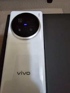 （分類：）位於 。 由 egarouc 提交（商品編號 1323637981，圖片 1）。簡介： 。