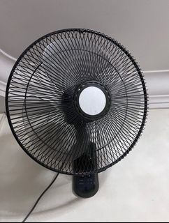 (Category: ) located in . Submitted by ura79 (Listing ID 1323519092, Image 1). Description: .
