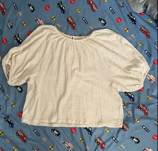 (Category: ) located in . Submitted by graaaciaaa (Listing ID 1321345979, Image 1). Description: .