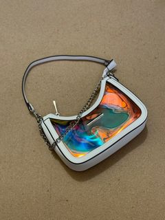 (Category: ) located in . Submitted by ShopPreloved (Listing ID 1323579118, Image 1). Description: .
