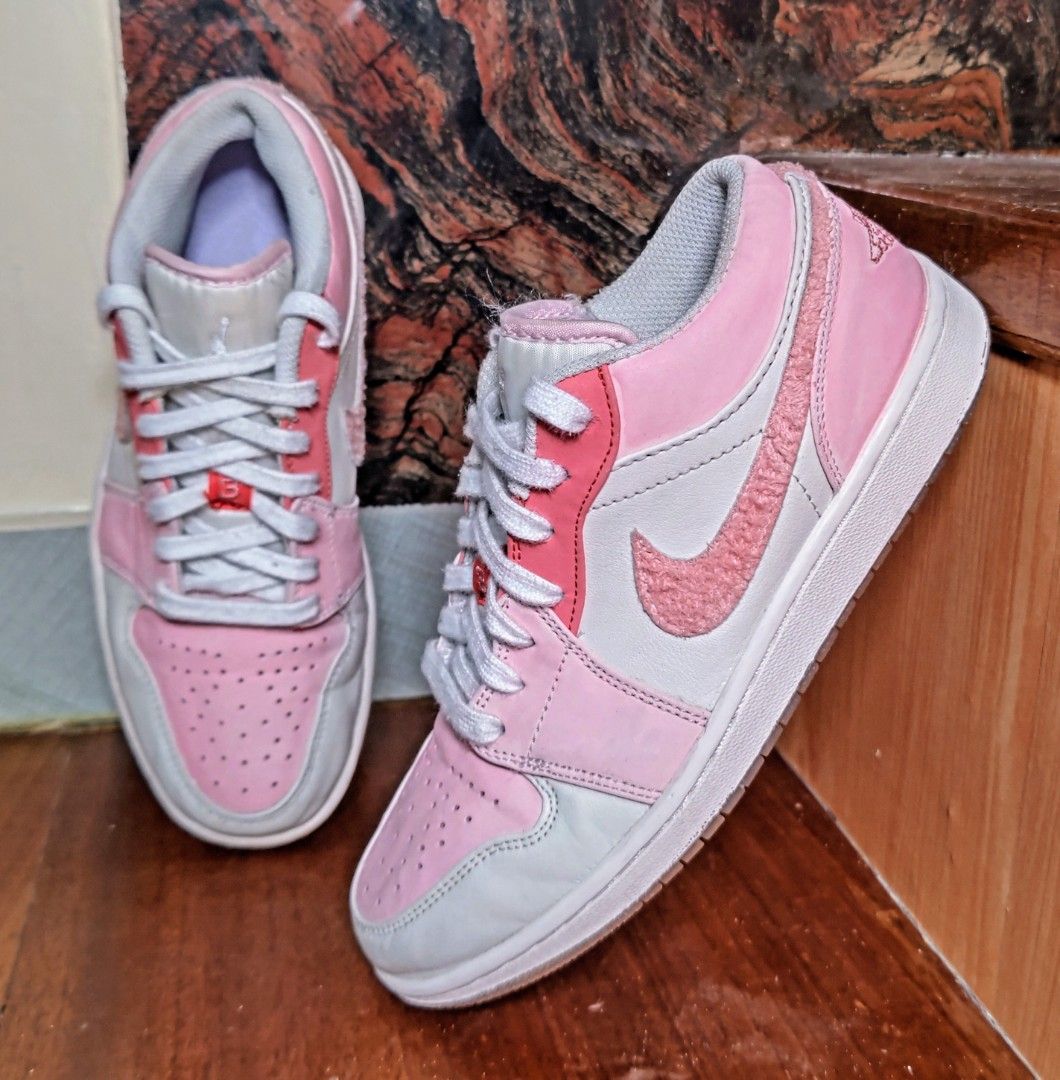 mighty swooshers pink