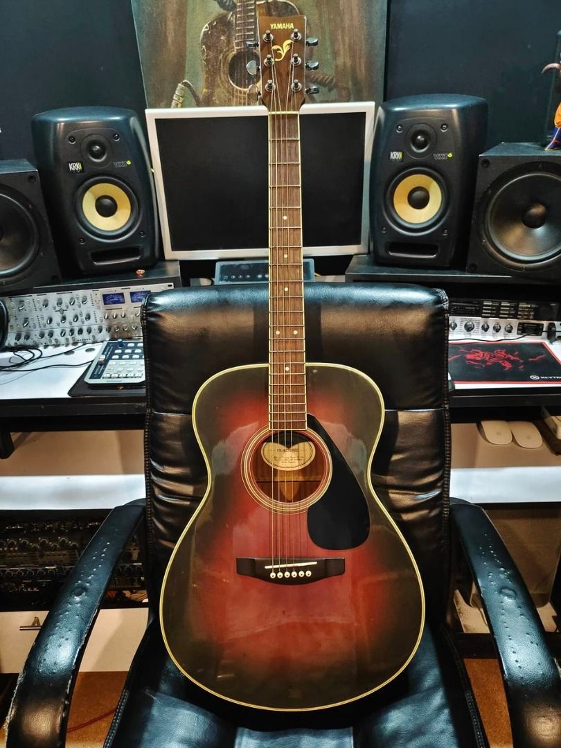 Yamaha FS-423S RBD Acoustic Guitar with Pickup, Hobbies & Toys, Music ...